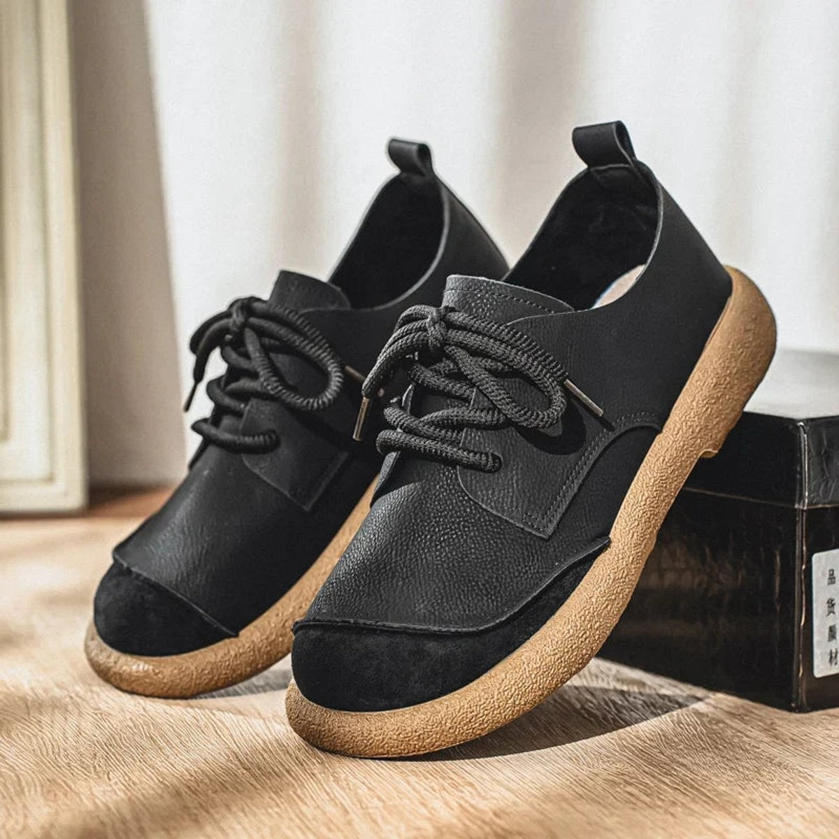 Black leather lace-up shoes with suede toe cap in gift box